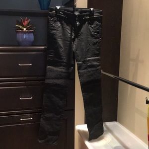 Woman's gucci jeans